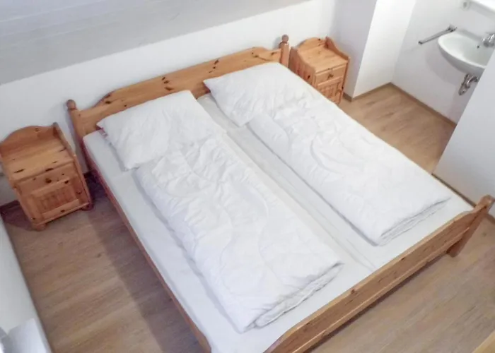 Ferienhaus Gorgeous In With Wifi Kirchheim (Hessen)